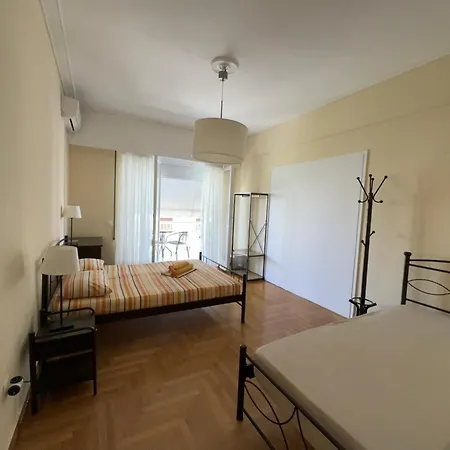 Nocleg ze śniadaniem Petaluda House 5