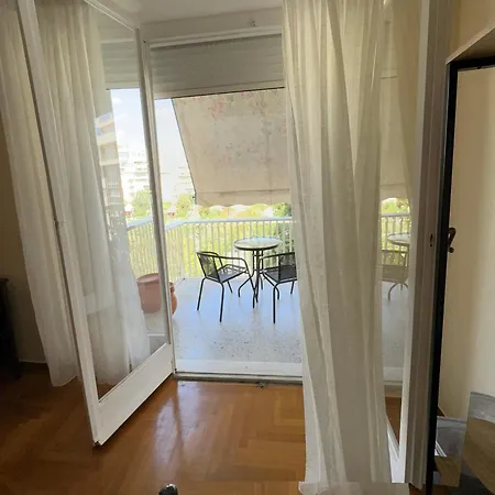 Petaluda House 5 * Ateny