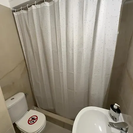 Nocleg ze śniadaniem Petaluda House 5